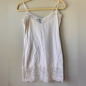 Y2K Wet Seal White Top Thick Lace Hem and Neckline Long Feminine V-Neck Size XL